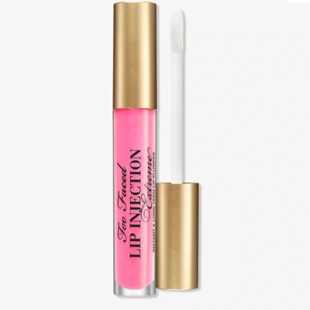 New Too Faced‎ Lip Injection Extreme
